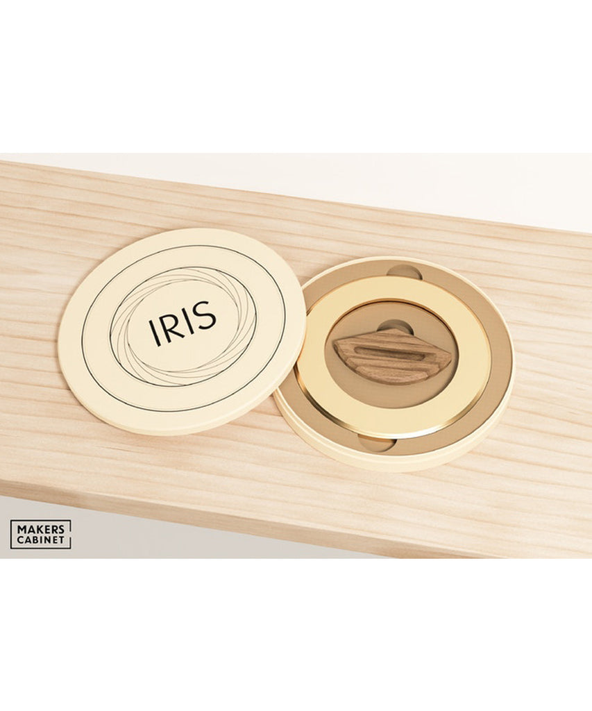 Makers Cabinet : Iris Drawing Compass